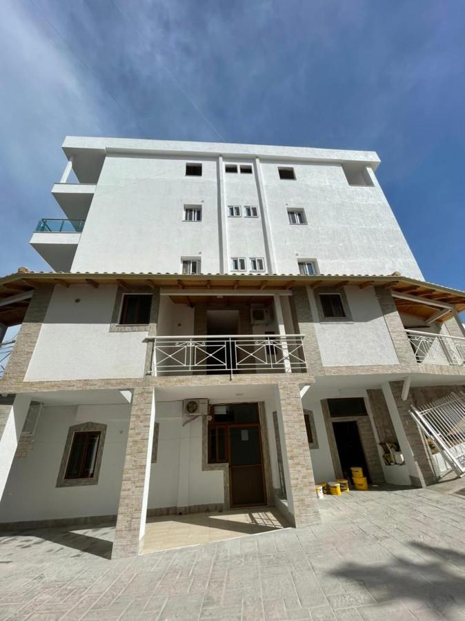 Anna Hotel Ksamil Exteriör bild