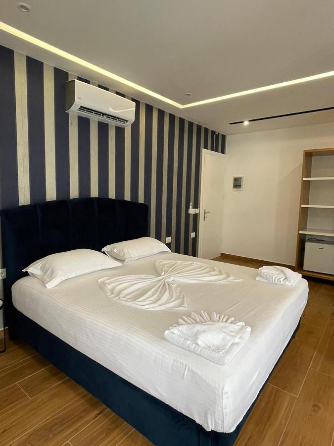 Anna Hotel Ksamil Exteriör bild